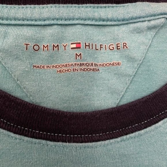 Tommy Hilfiger Aqua T-Shirt, Size Medium - Picture 3 of 5